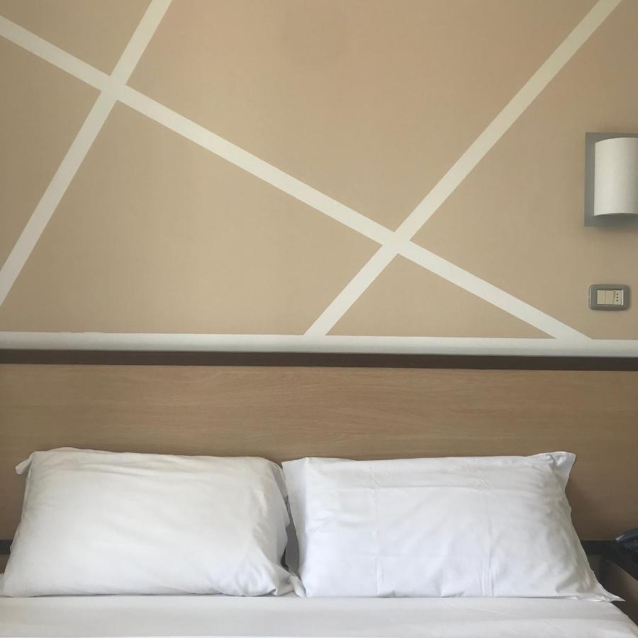 Hotel Royal San Benedetto del Tronto Exteriör bild